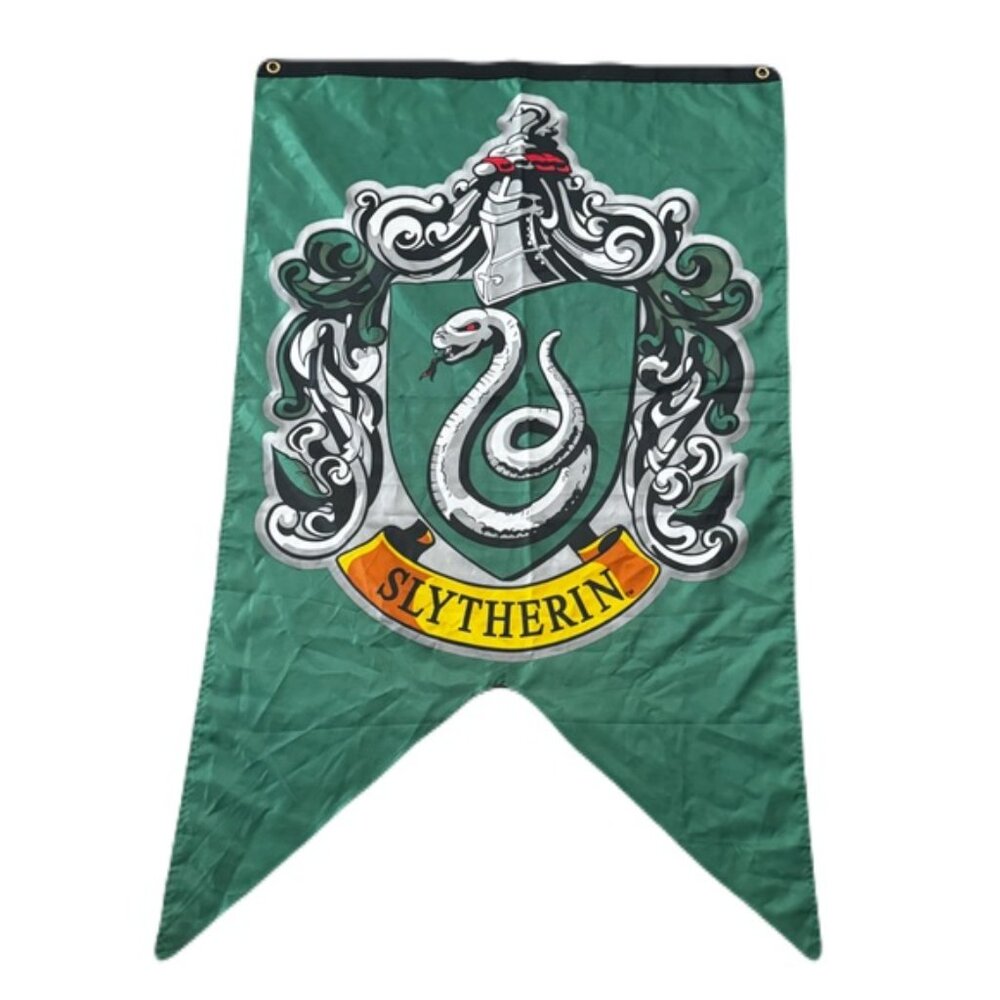 Harry Potter 50 x 30 Slytherin House Green With Crest Flag Banner